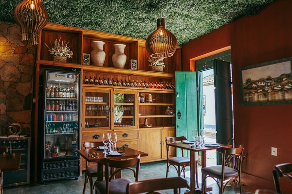 Desvendando as diferenças: azeite extravirgem vs. azeite de oliva comum